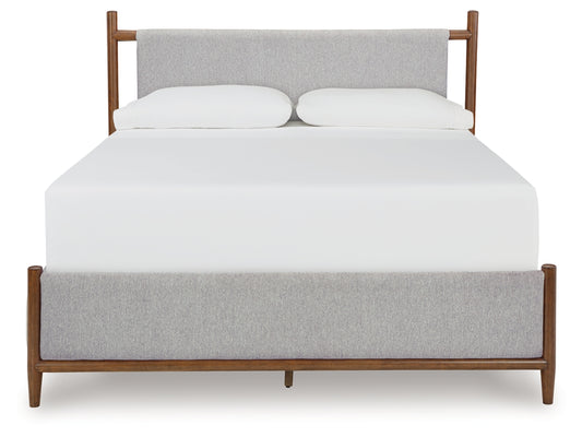 Lyncott Upholstered Panel Bed