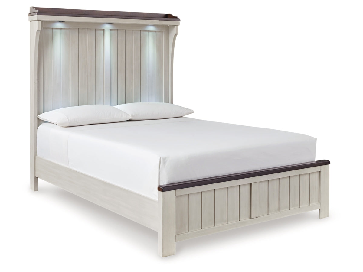 Darborn Panel Bed