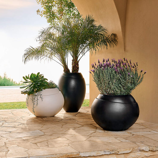 Ortice Round White Indoor/Outdoor Planters