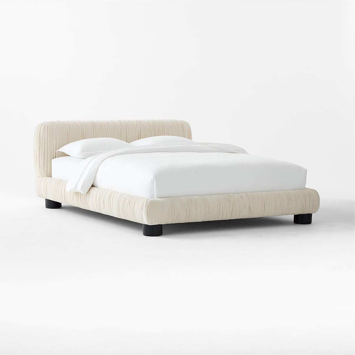 Cantar Ivory Velvet Upholstered Bed