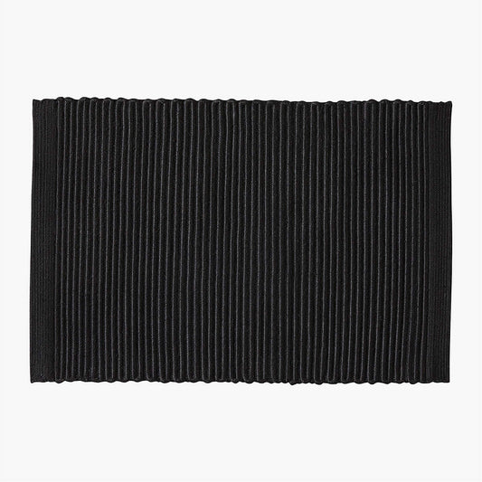 Diver Handwoven Ribbed Black Indoor/Outdoor Performance Doormat 2'x3' By Ross Cassidy