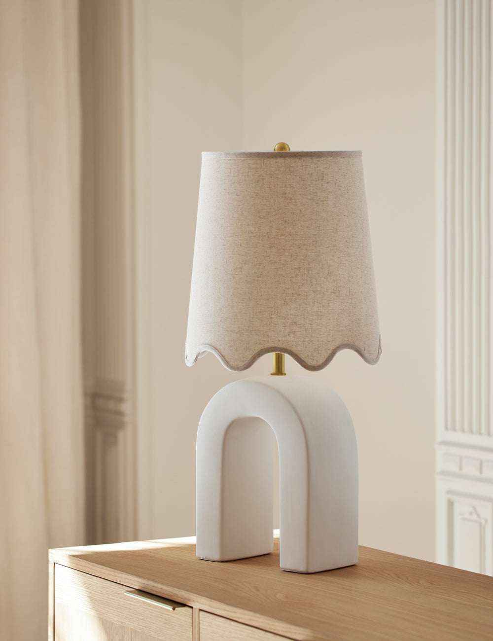 Saima Table Lamp - Matte White