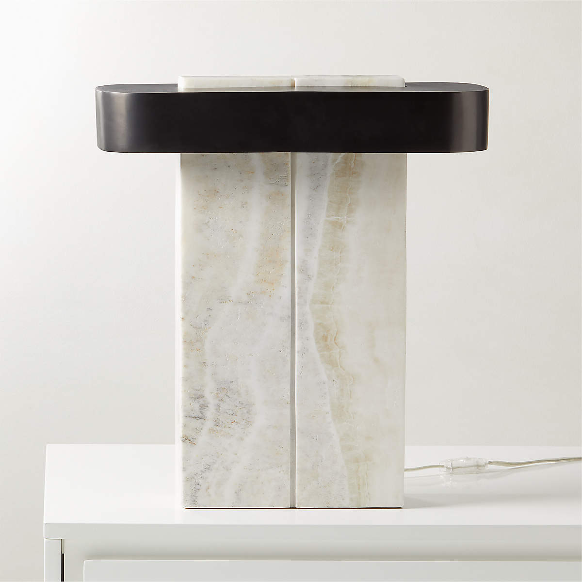 Lastra White Onyx Table Lamp