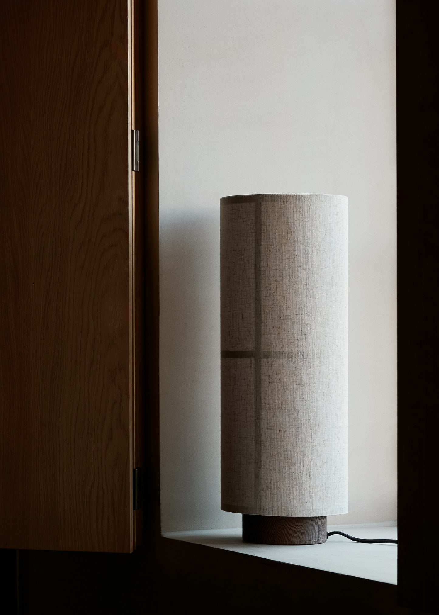 Hashira Table Lamp