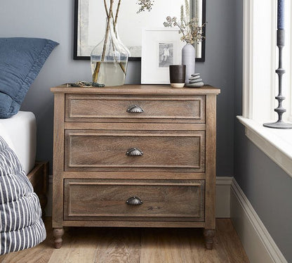 Astoria Nightstand (32")