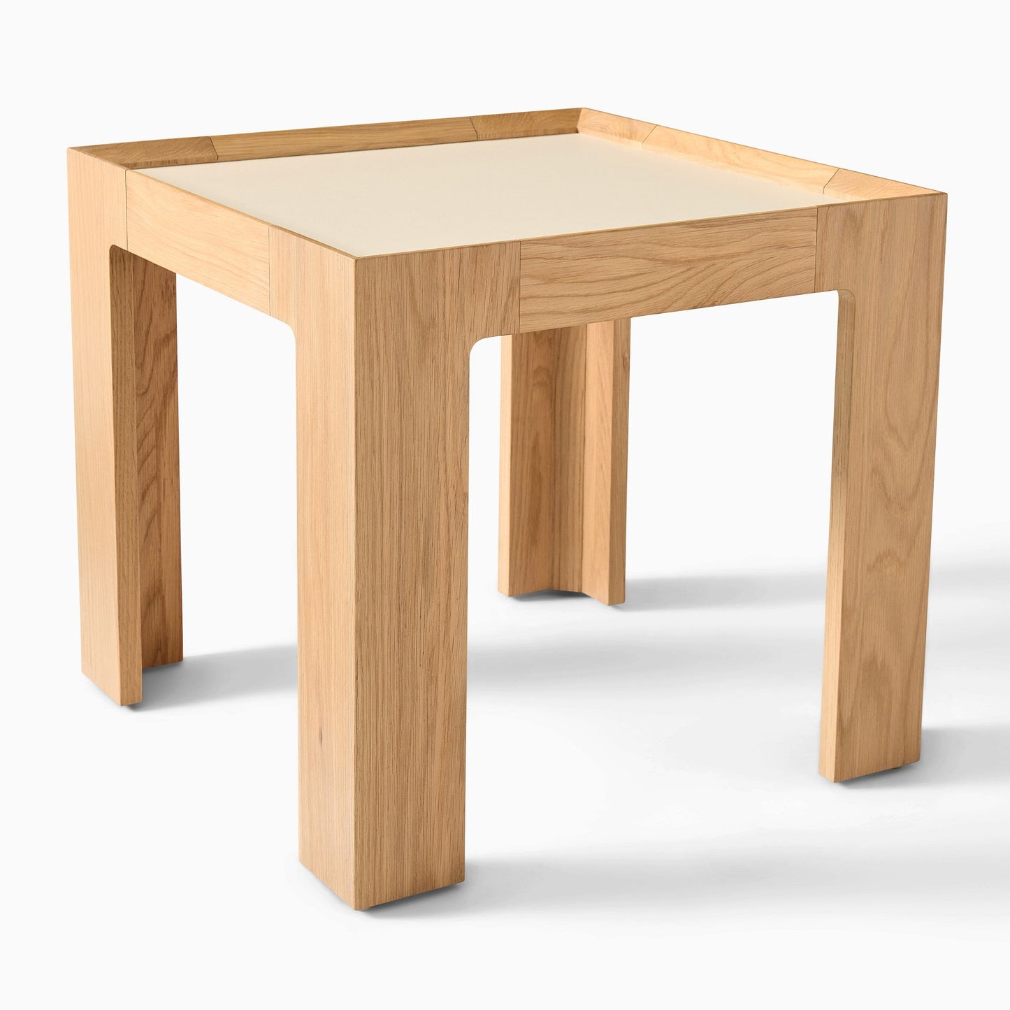 Bradley Side Table (20")