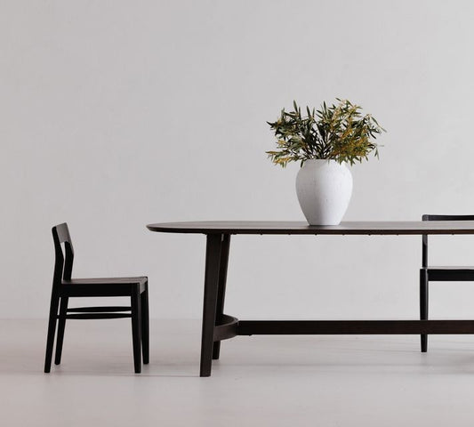 Colin Oval Dining Table (76"- 98.5")