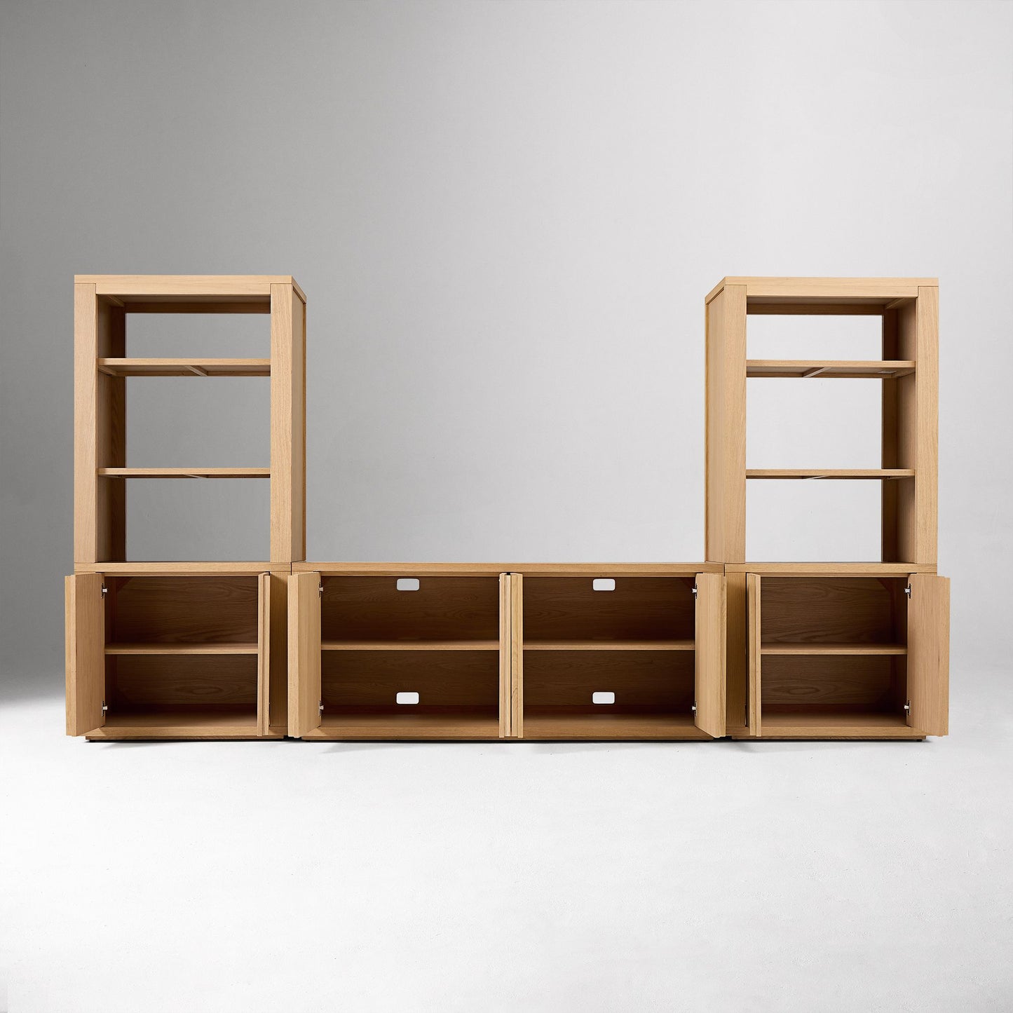 Cutler Oak Media Set (144")