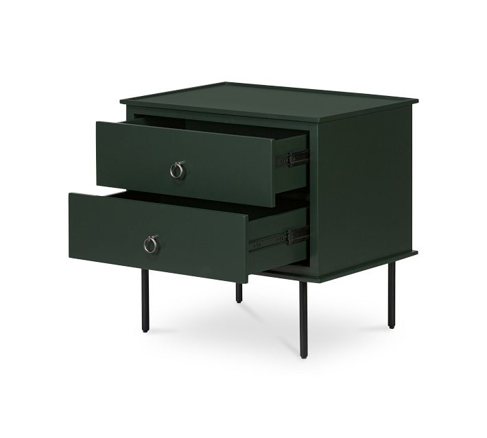 Dalewood Nightstand (25")