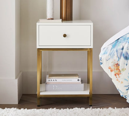 Delaney Nightstand (16")