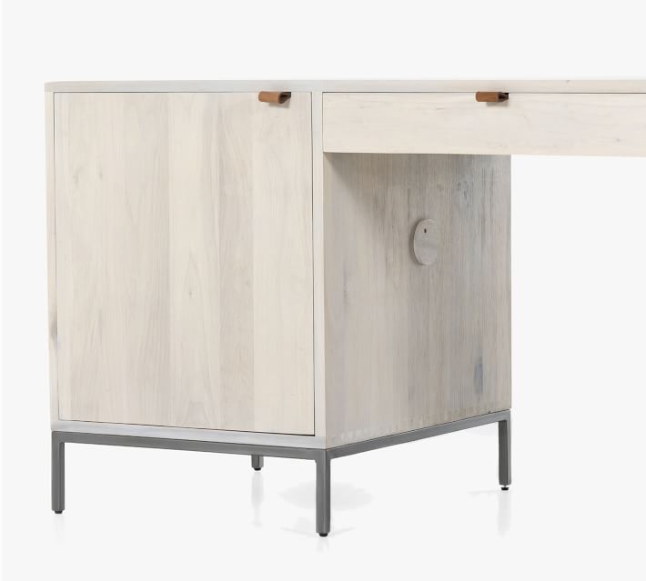 Graham Executive Desk (70")