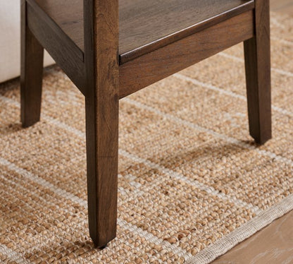 Lincoln Round Cricket Table (21")