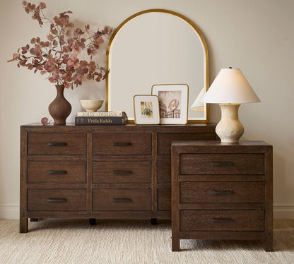 Linwood Nightstand (28")