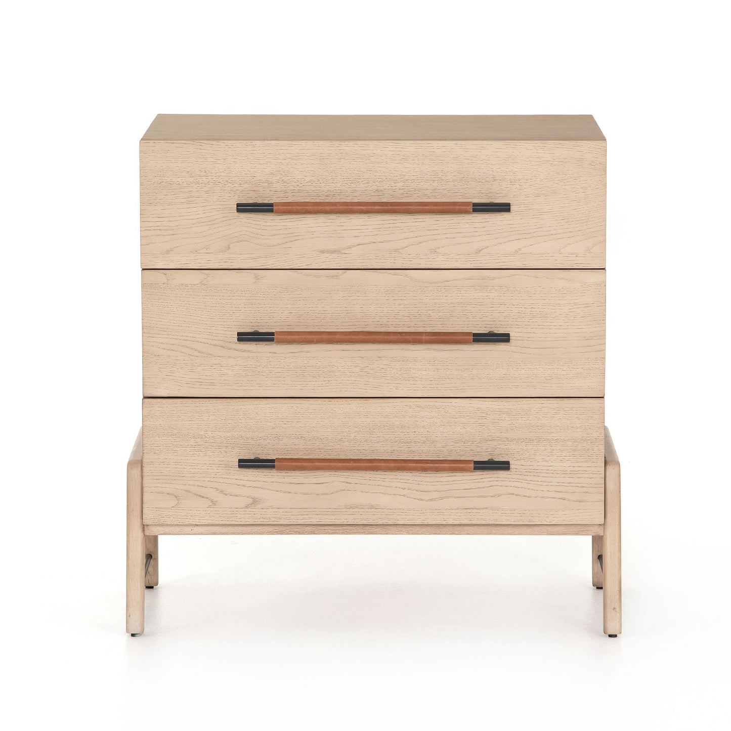 Magnolia 3-Drawer Dresser (32.5")