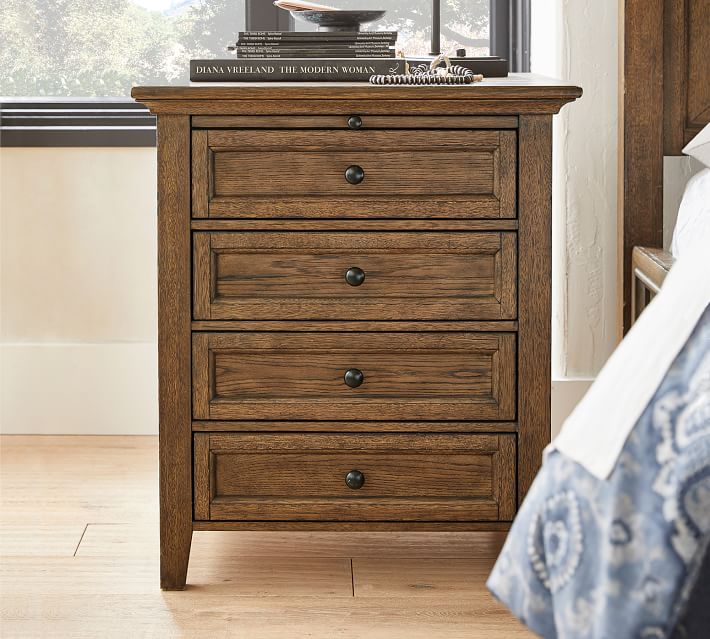 Hudson Nightstand (26")