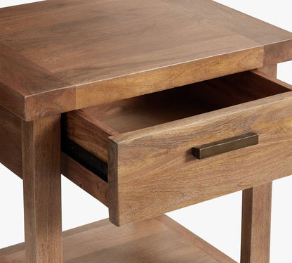 Reed Nightstand (19.5")