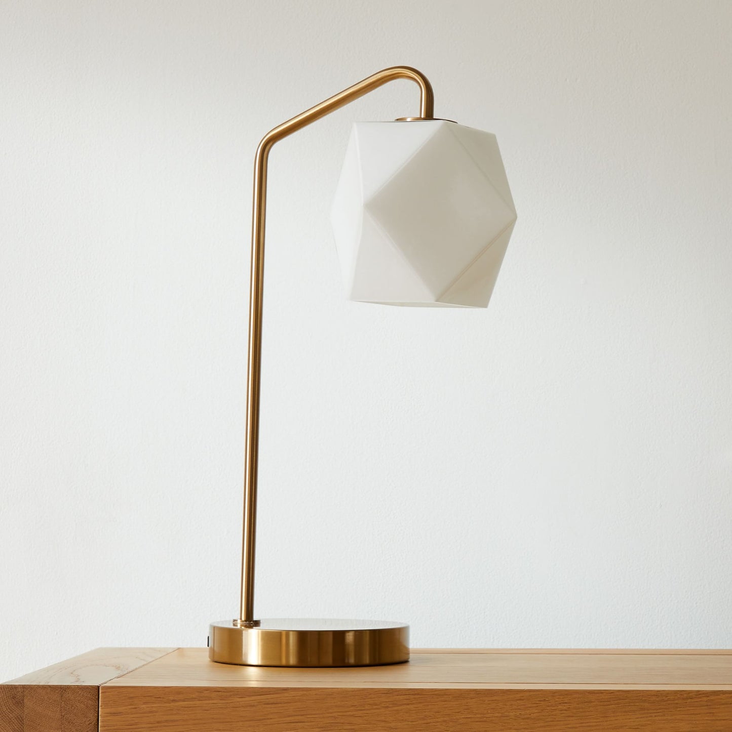 Sculptural Faceted Table Lamp (21")