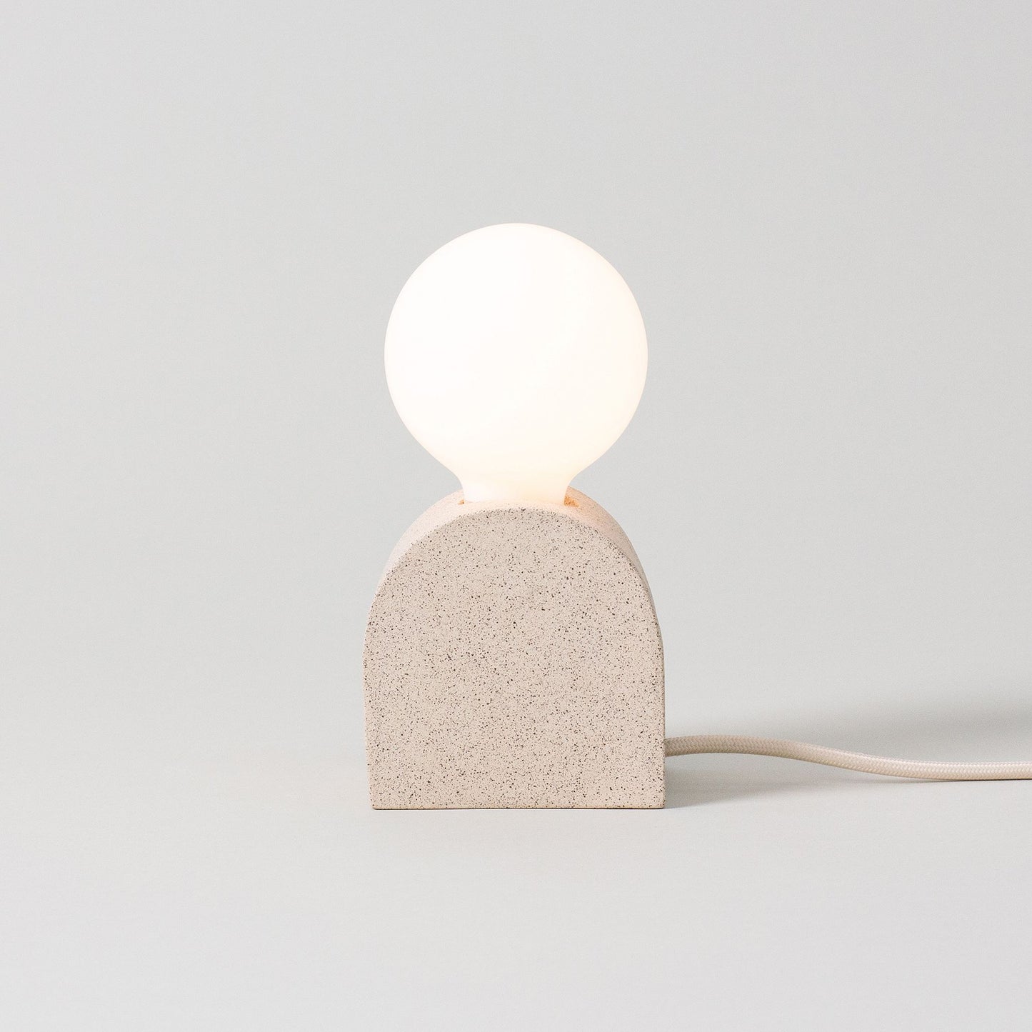 Sin Mima Table Lamp