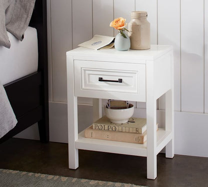 Sussex Nightstand (18")