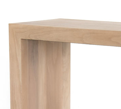 Terri C-Table (17.5")