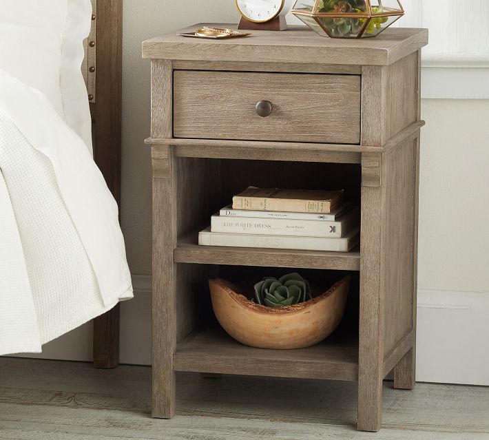 Toulouse Mini Nightstand (18")